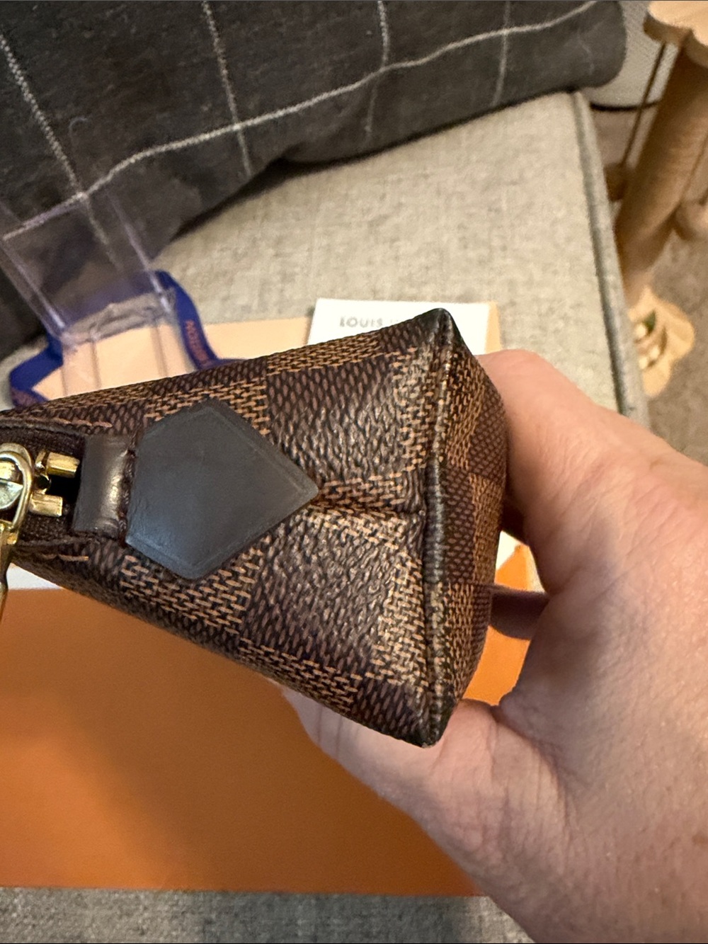 Louis Vuitton Brown Damier Ebene Cosmetic Pouch N47516 - Picture 3 of 9